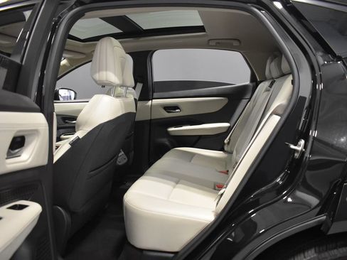 Certified 2023 Nissan Ariya AWD image 35