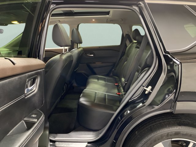 Certified 2023 Nissan Rogue SL w/ SL Premium Package AWD/4WD image 13