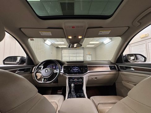 Used 2019 Volkswagen Atlas SEL Premium AWD/4WD image 27