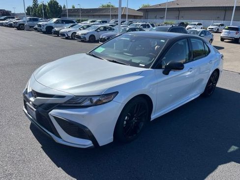 Used 2021 Toyota Camry XSE w/ Navigation Package FWD image 1