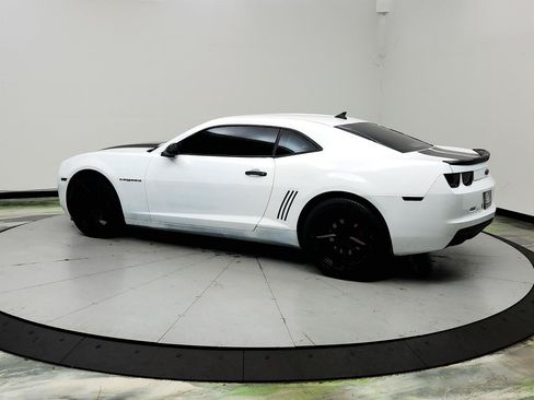 Used 2012 Chevrolet Camaro LS RWD image 7