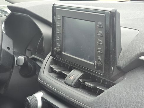 Certified 2019 Toyota RAV4 XLE AWD/4WD image 19