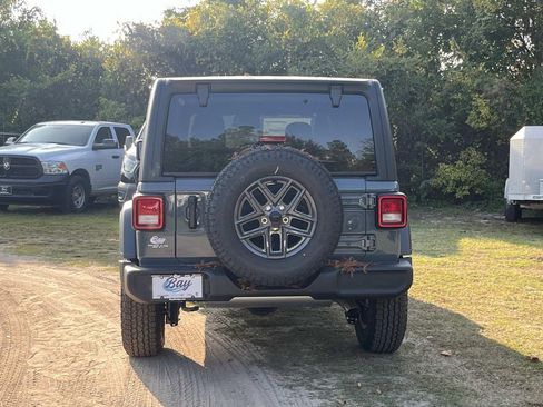New 2026 Jeep Wrangler Unlimited Sport AWD/4WD image 4