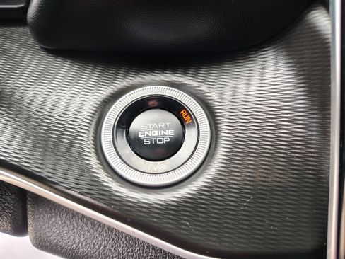 Certified 2024 Jeep Grand Cherokee L Altitude image 36