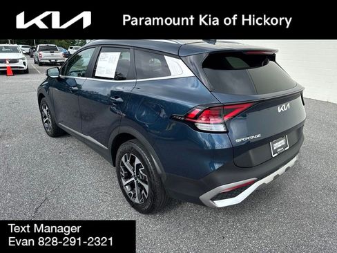 Used 2023 Kia Sportage EX AWD/4WD image 5