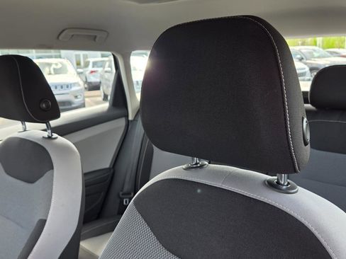 Used 2024 Volkswagen Taos S image 41