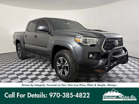 Used 2019 Toyota Tacoma TRD Sport w/ Technology Package AWD/4WD image 5