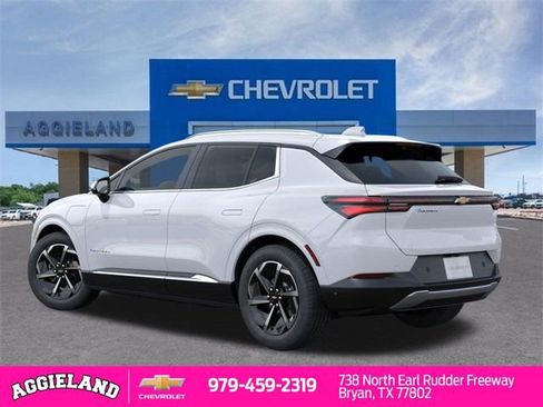 New 2025 Chevrolet Equinox EV LT image 3