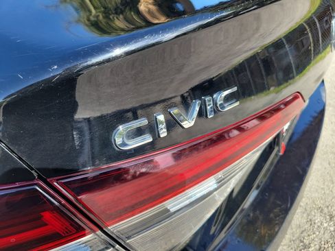 Used 2025 Honda Civic LX image 9