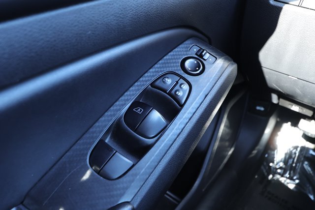 Used 2024 Nissan Altima 2.5 S FWD image 19