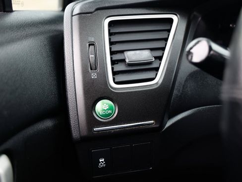 Used 2014 Honda Civic LX image 33