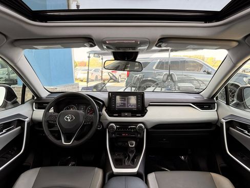 Used 2022 Toyota RAV4 XLE Premium FWD image 26