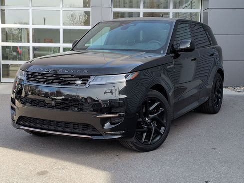 Used 2024 Land Rover Range Rover Sport Dynamic SE image 1