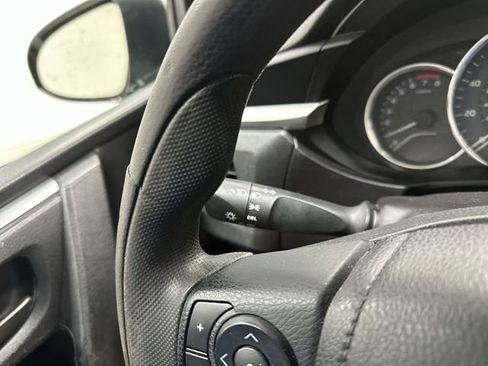 Used 2016 Toyota Corolla L FWD image 18