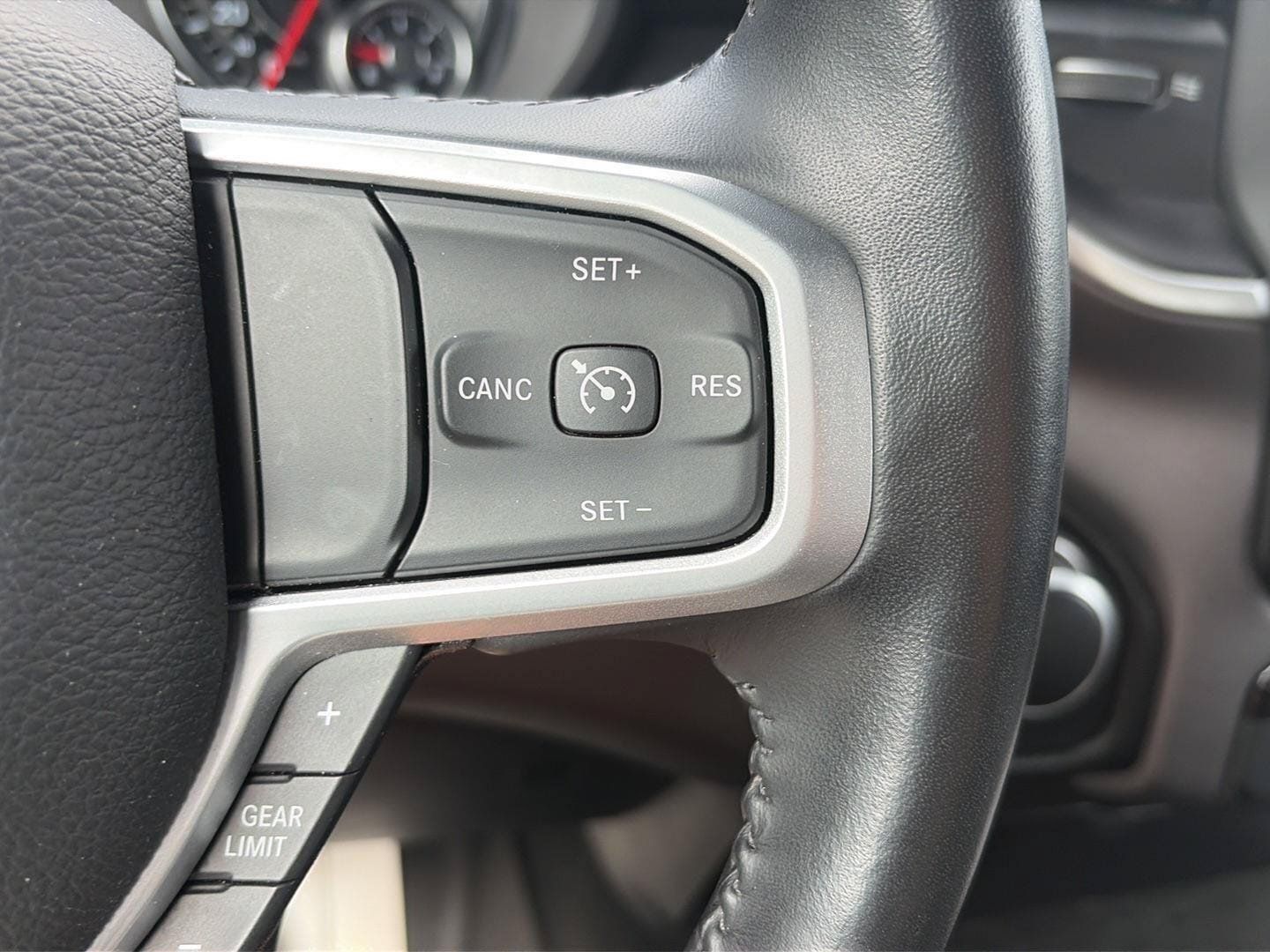 Used 2023 RAM 1500 Big Horn AWD/4WD image 16