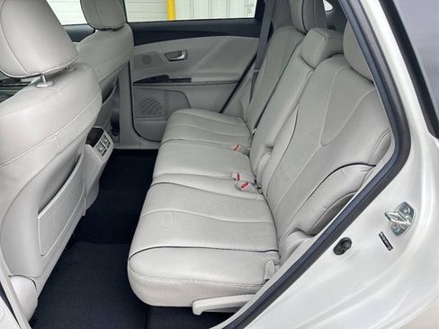 Used 2015 Toyota Venza XLE w/ XLE Premium Package AWD/4WD image 11