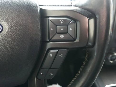 Used 2020 Ford Expedition Max Limited RWD image 16