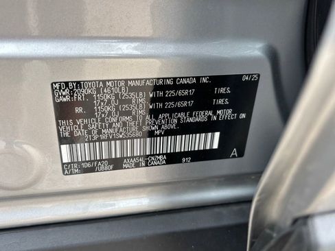 Used 2025 Toyota RAV4 XLE w/ Weather Package AWD/4WD image 28