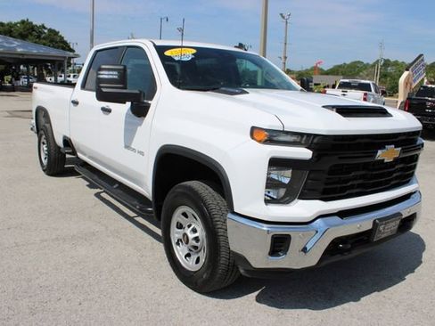 Used 2025 Chevrolet Silverado 2500 W/T w/ WT/CX Safety Package AWD/4WD image 15