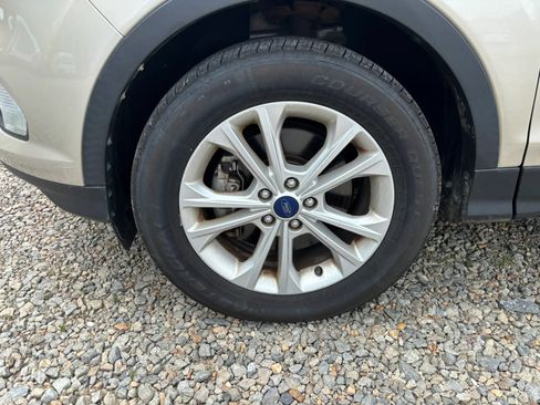 Used 2018 Ford Escape SE AWD/4WD image 9