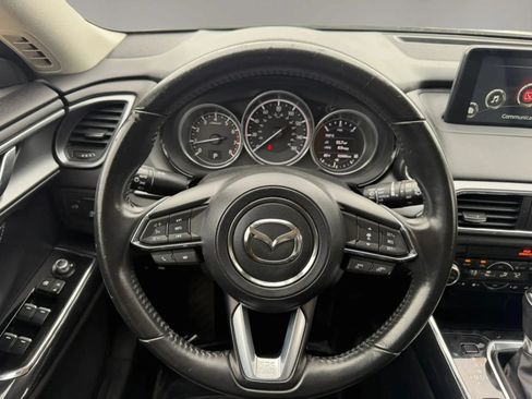 Used 2018 MAZDA CX-9 Touring AWD/4WD image 16