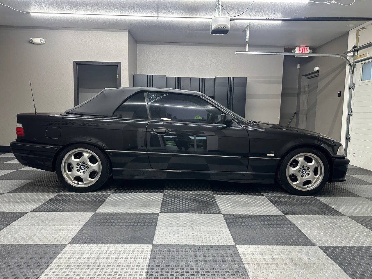 Used 1997 BMW 328i Convertible RWD image 7