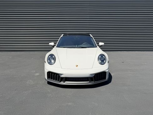 Used 2026 Porsche 911 Carrera 4 GTS AWD/4WD image 6