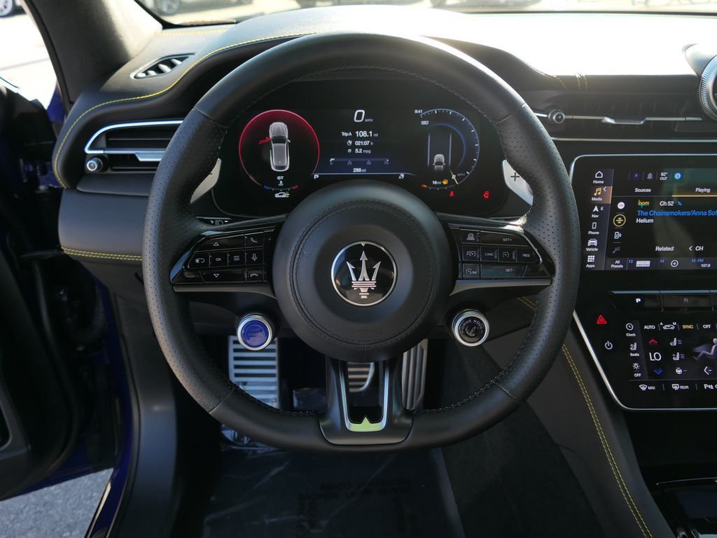 Used 2024 Maserati Grecale Trofeo AWD/4WD image 36