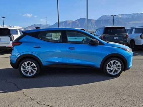 New 2027 Chevrolet Bolt LT w/ Comfort Package image 2