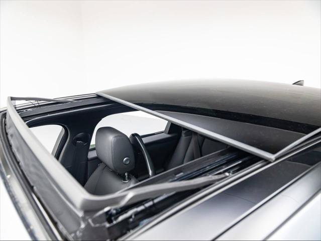 New 2026 Land Rover Range Rover Velar S AWD/4WD image 12