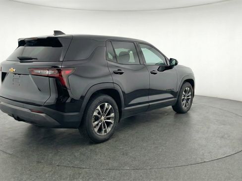 Used 2025 Chevrolet Equinox LT image 9