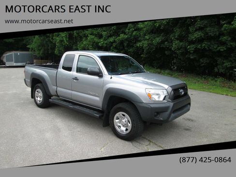 Used 2014 Toyota Tacoma 4x4 Access Cab w/ Convenience Package image 1