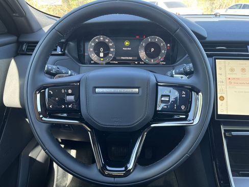 New 2026 Land Rover Range Rover Velar S image 14