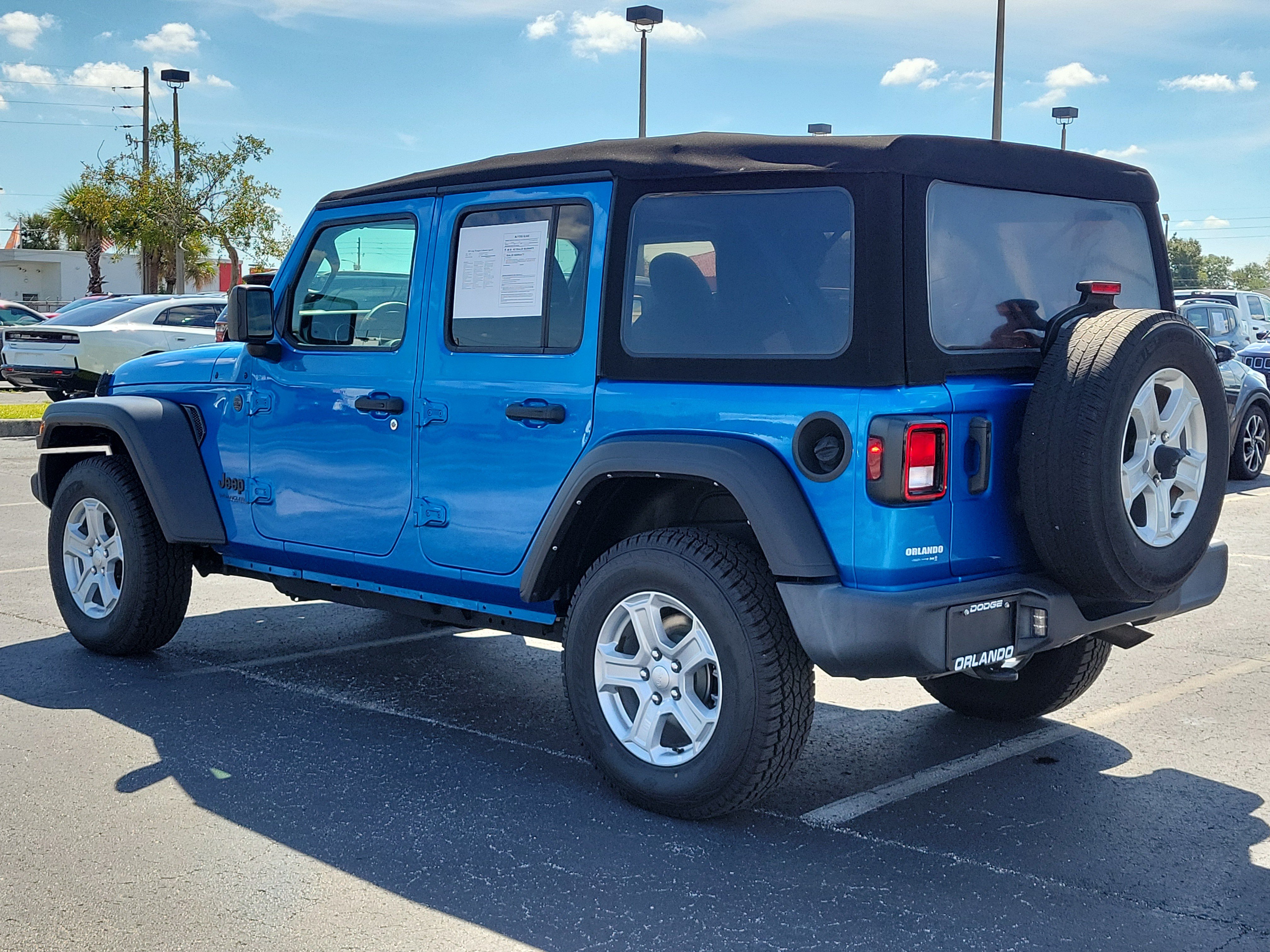 Used 2022 Jeep Wrangler Unlimited Sport AWD/4WD image 5