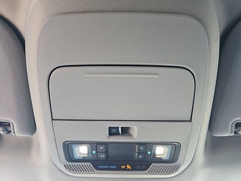 New 2025 Ford F150 XLT w/ Equipment Group 303A High image 32