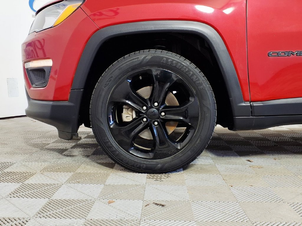 Used 2019 Jeep Compass Latitude FWD image 7