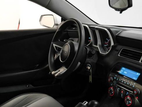 Used 2011 Chevrolet Camaro LT RWD image 13