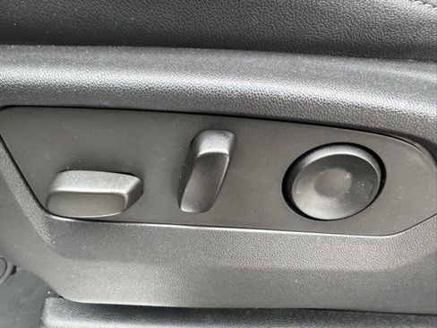 Used 2022 GMC Sierra 1500 SLT w/ SLT Premium Plus Package image 28