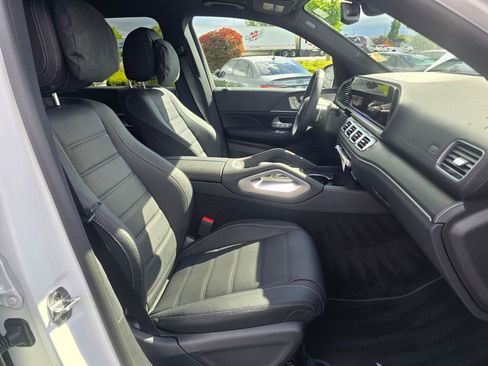 New 2026 Mercedes-Benz GLS 450 4MATIC image 28