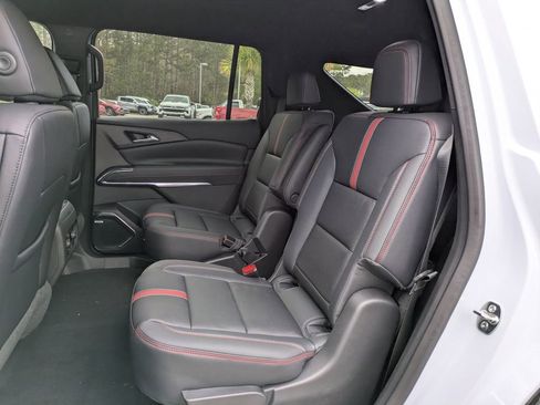 New 2026 Chevrolet Traverse RS FWD image 16