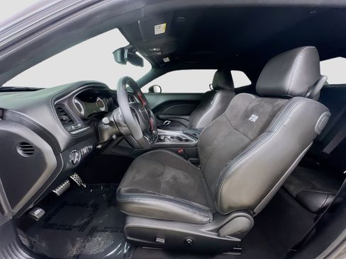 Used 2021 Dodge Challenger R/T Scat Pack w/ T/A Package image 21