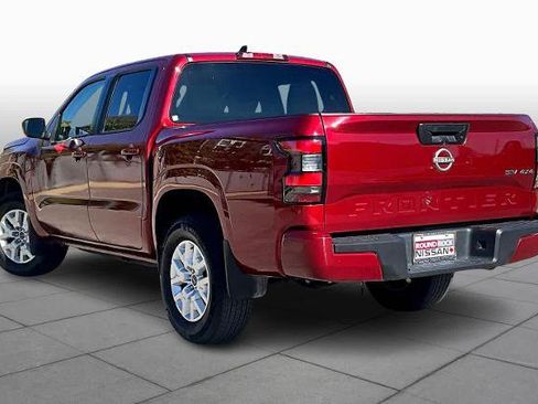 Certified 2022 Nissan Frontier SV image 11