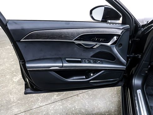 Used 2022 Audi A8 L 3.0T image 20