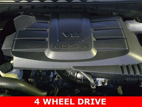 Used 2023 Nissan Titan PRO-4X w/ Pro-4x Convenience Package image 30