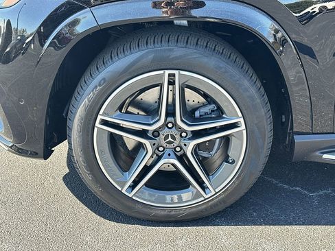 New 2026 Mercedes-Benz GLS 450 4MATIC image 12