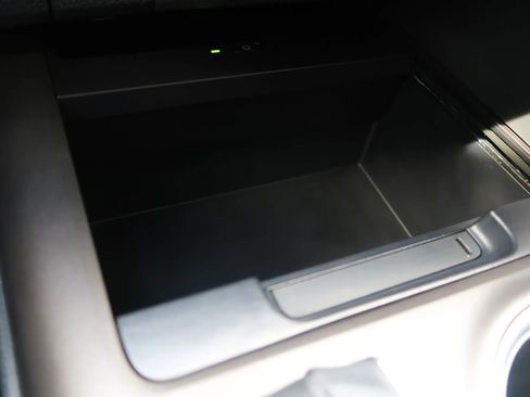 Used 2023 Toyota Camry XLE w/ Navigation Package image 33