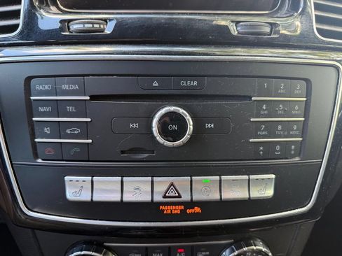 Used 2018 Mercedes-Benz GLS 450 4MATIC image 28
