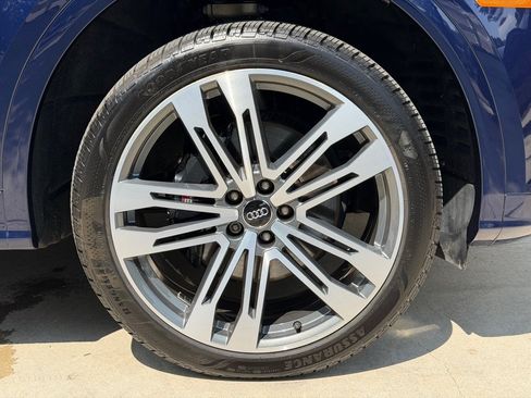 Used 2018 Audi SQ5 Prestige AWD/4WD image 19