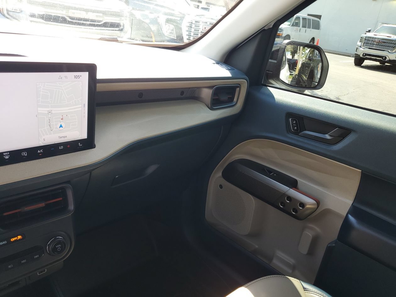 Used 2025 Ford Maverick Lariat w/ 4K Tow Package AWD/4WD image 26