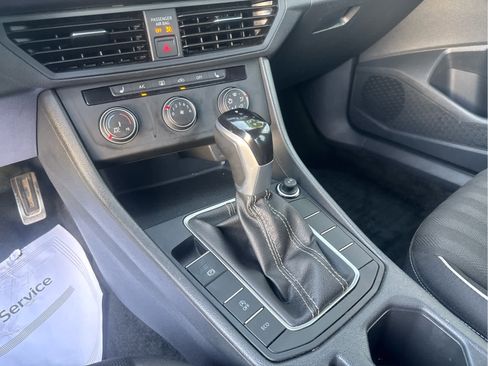 Used 2024 Volkswagen Jetta Sport FWD image 22
